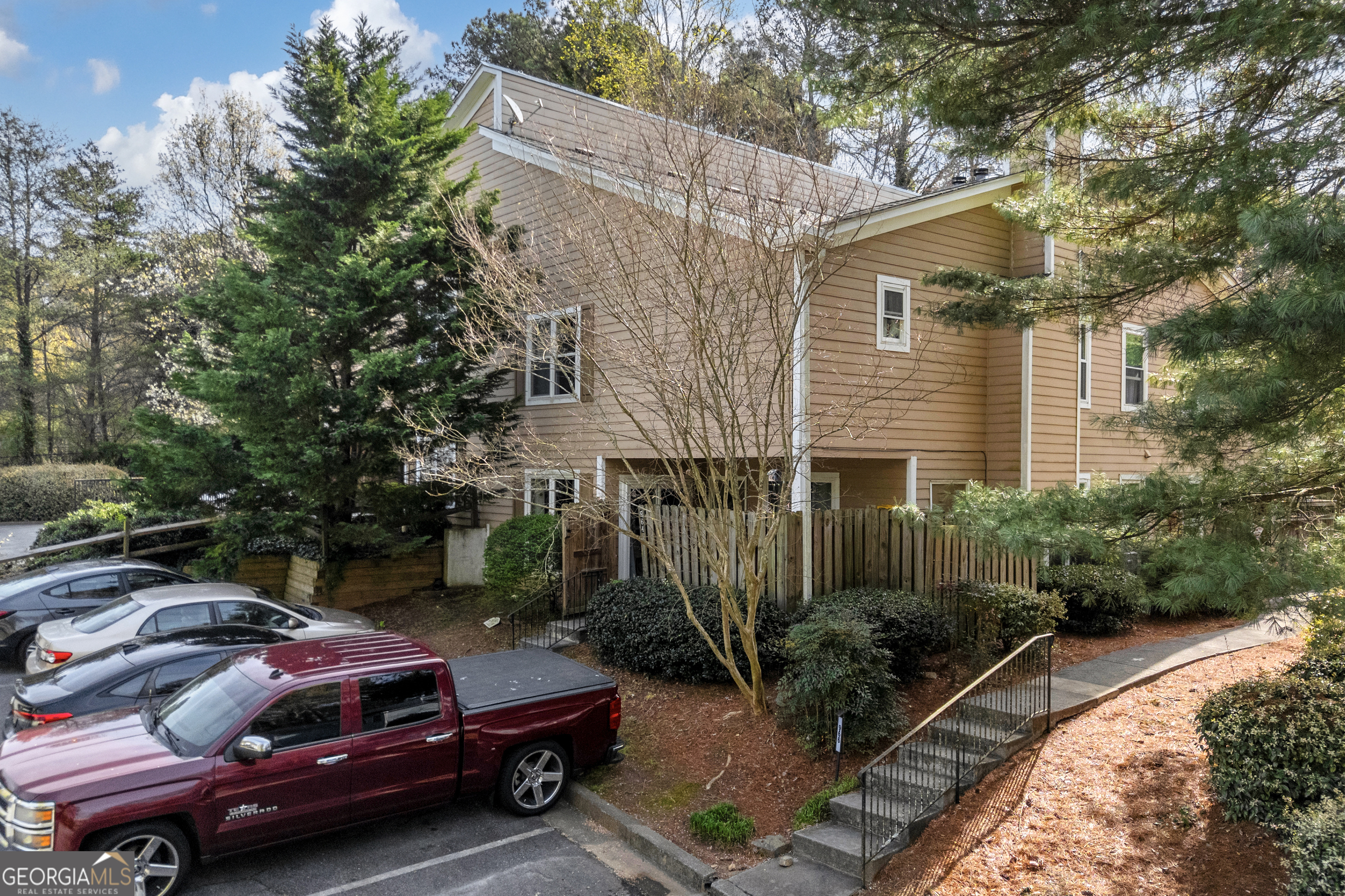 966 Wuthering Way Norcross GA 30093