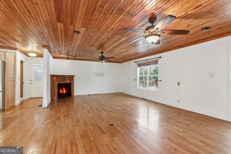 118 Brenda Lane Clayton GA 30525