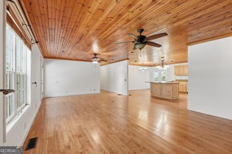 118 Brenda Lane Clayton GA 30525