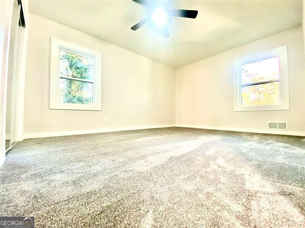 5390 Rockbridge Road Stone Mountain GA 30088