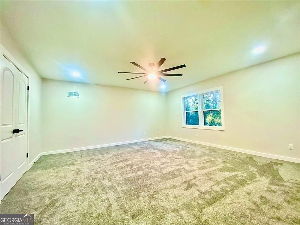 5390 Rockbridge Road Stone Mountain GA 30088