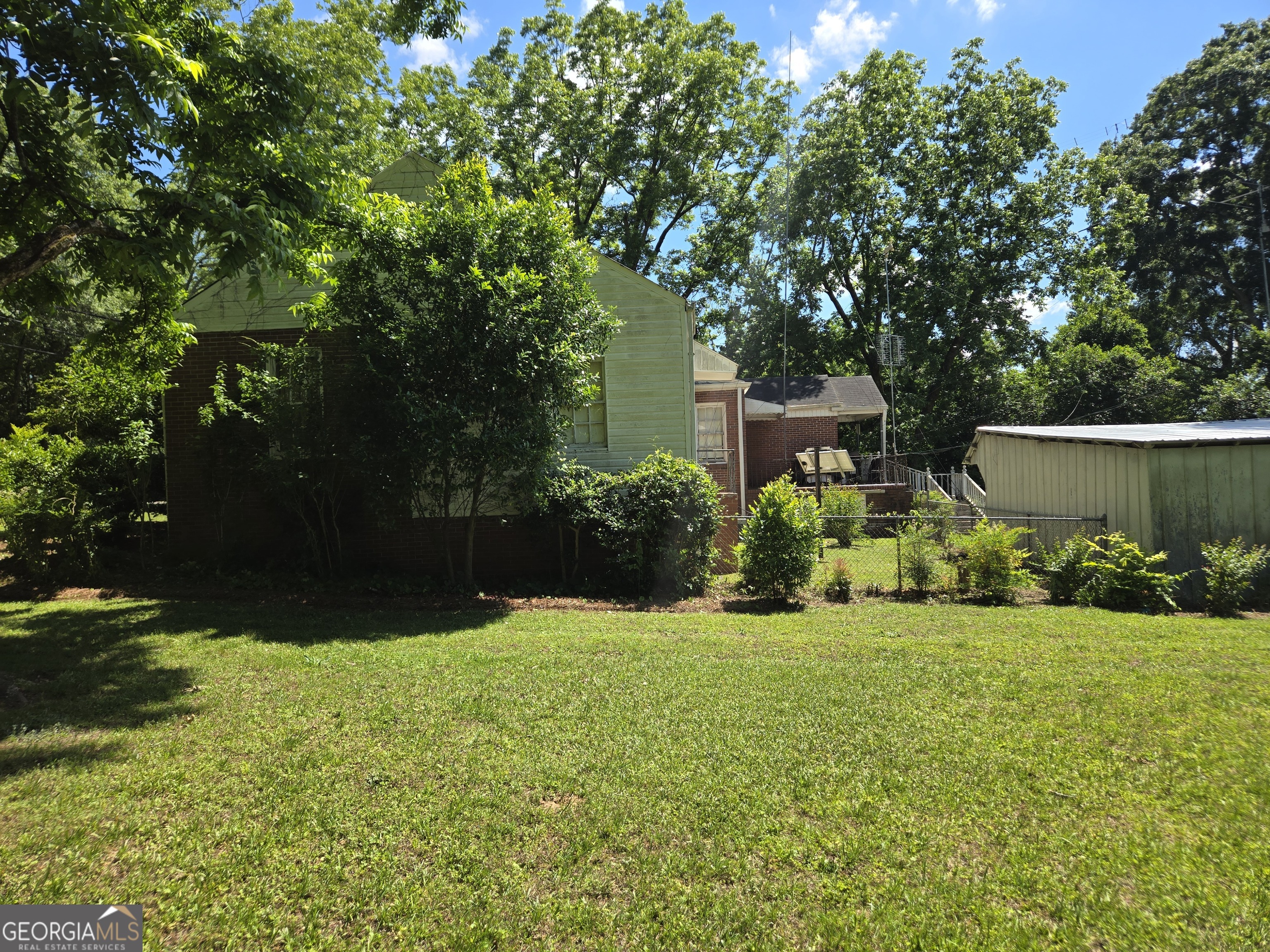 909 Thomaston Street Barnesville GA 30204