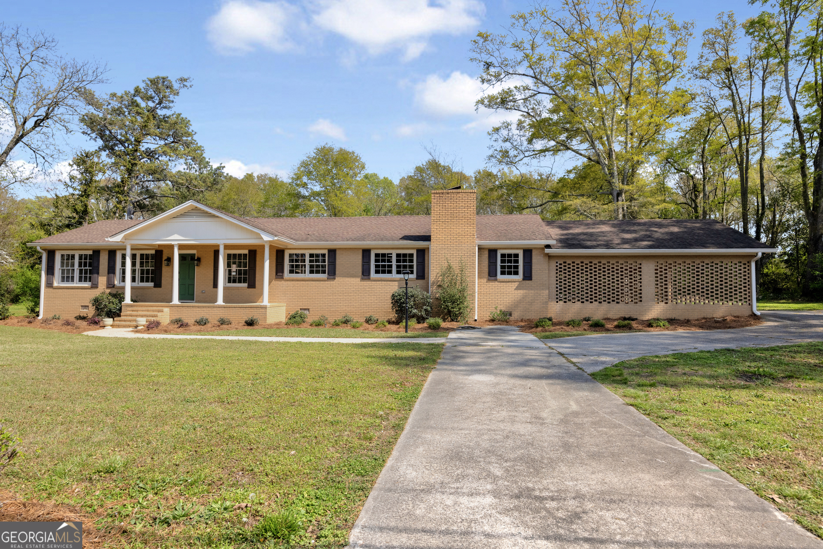 100 S Broad Street Bowman GA 30624