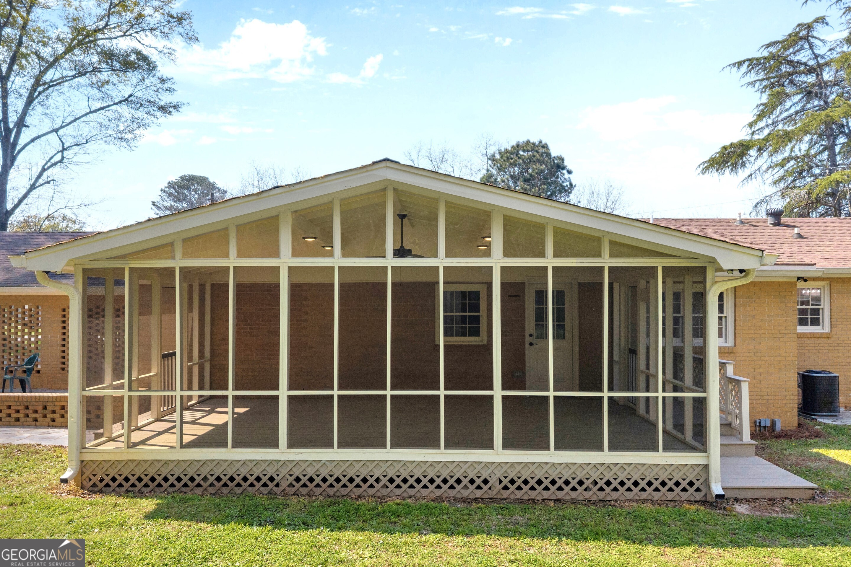 100 S Broad Street Bowman GA 30624