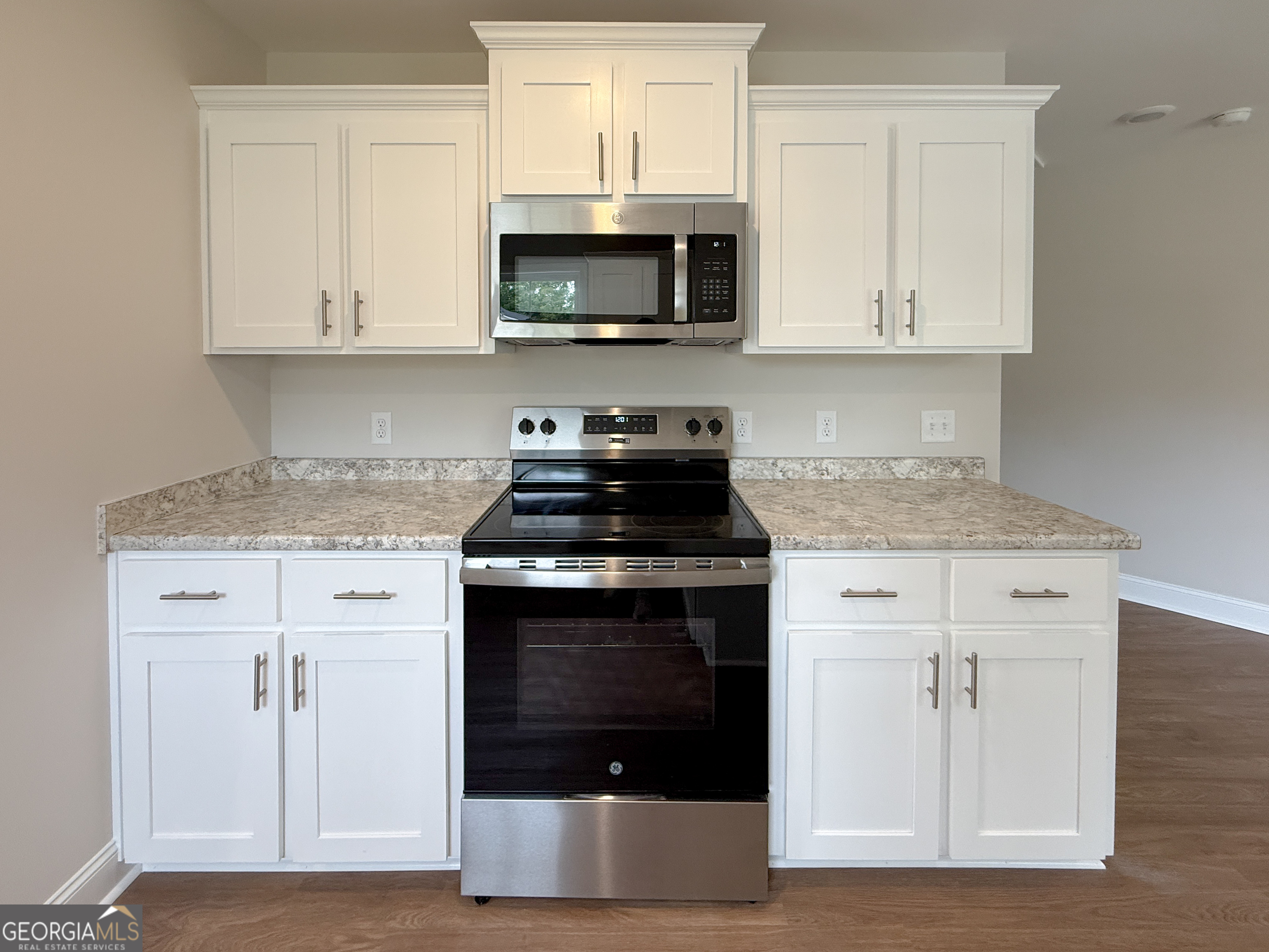 102 Ohoopee Street Reidsville GA 30453