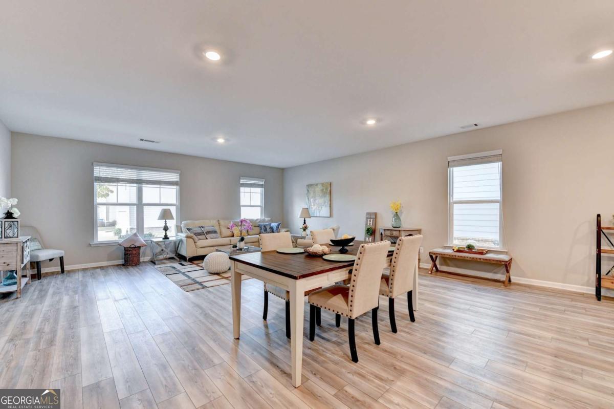 4335 Magpie Drive Hoschton GA 30548