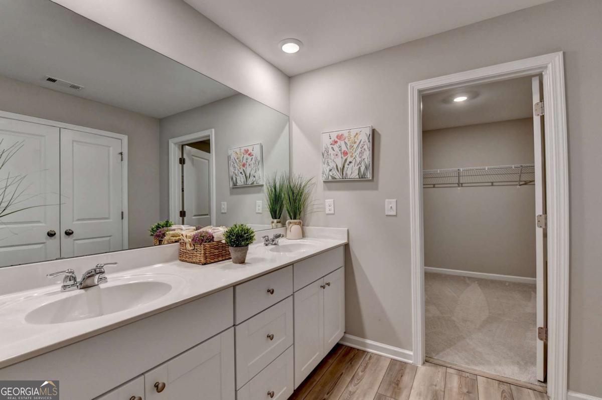 4335 Magpie Drive Hoschton GA 30548