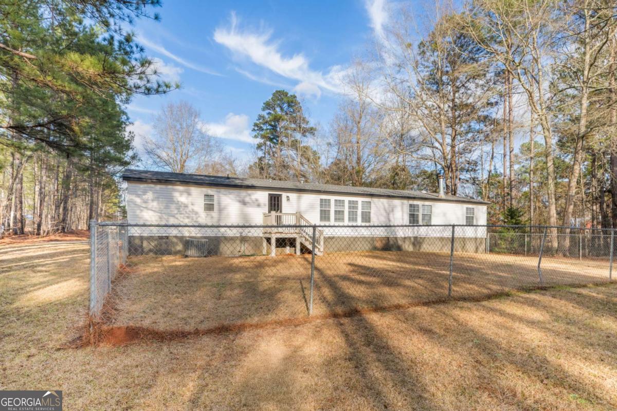 138 Clopton Drive Eatonton GA 31024