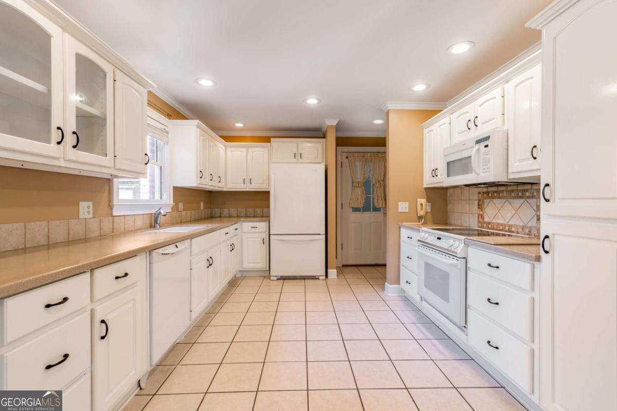6628 Windvane Point Clermont GA 30527