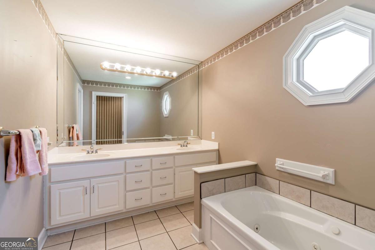 6628 Windvane Point Clermont GA 30527