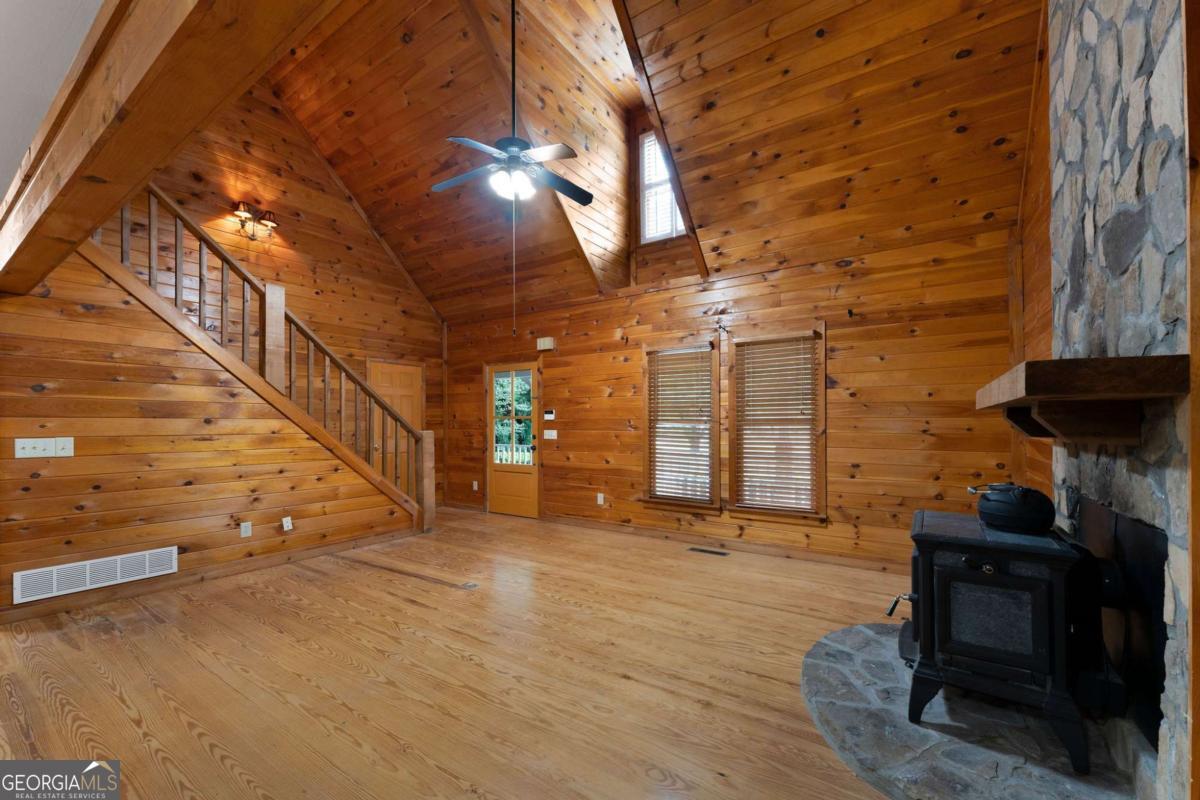 442 Cartecay River Run Ellijay GA 30536