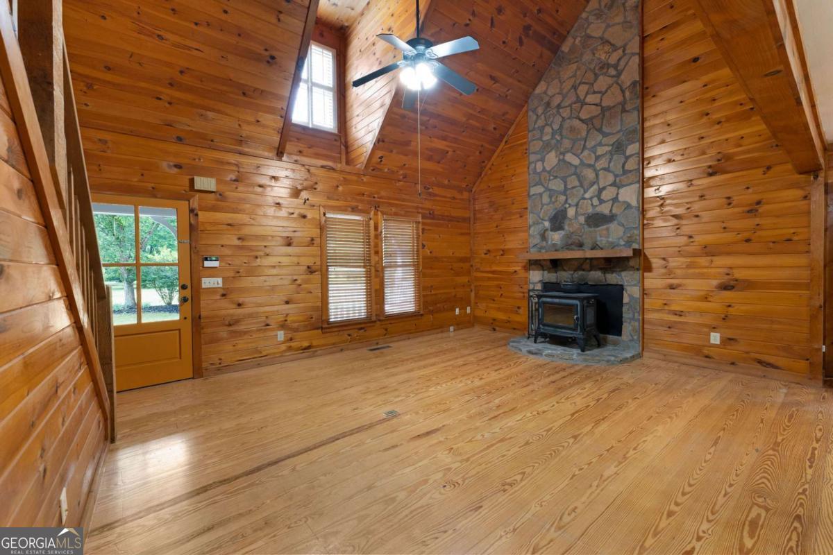 442 Cartecay River Run Ellijay GA 30536