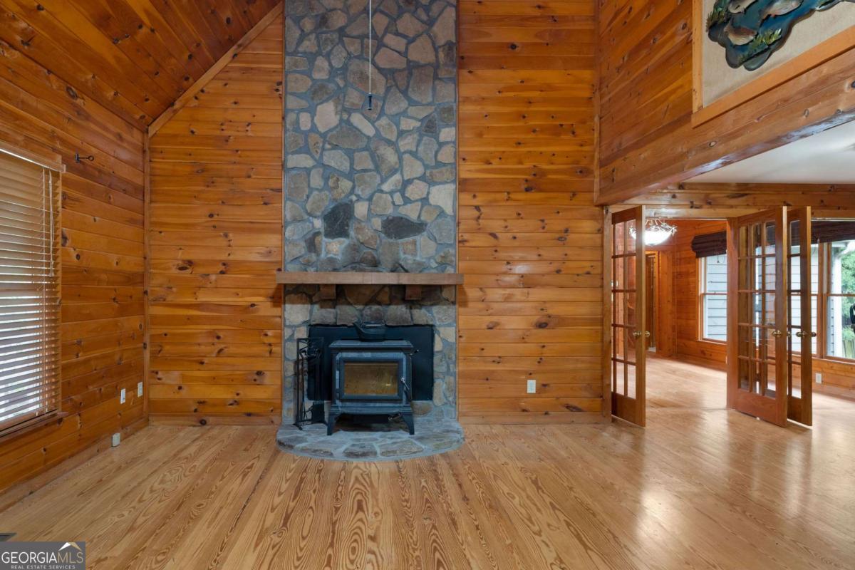 442 Cartecay River Run Ellijay GA 30536