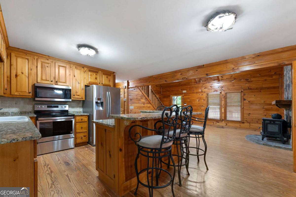442 Cartecay River Run Ellijay GA 30536