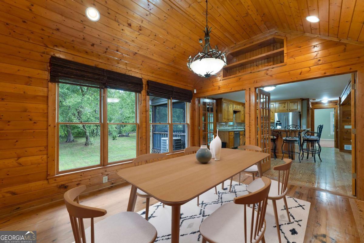 442 Cartecay River Run Ellijay GA 30536