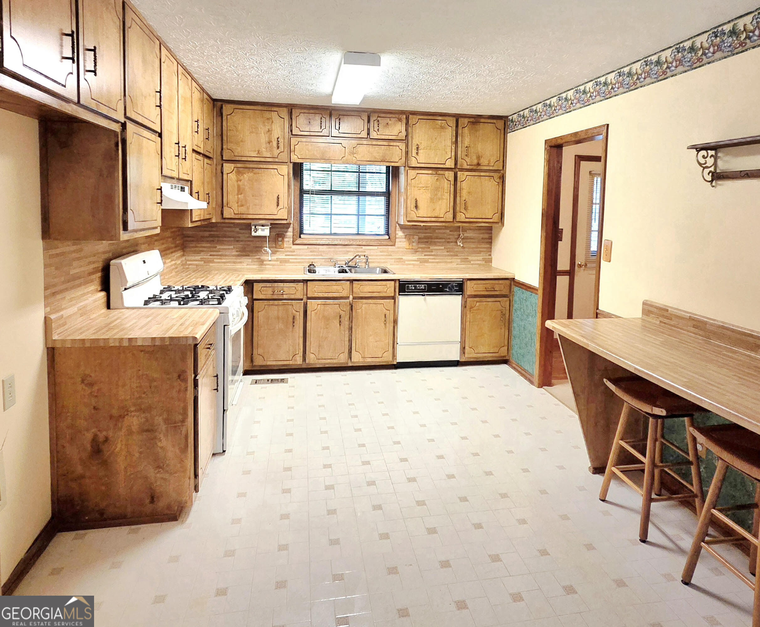 130 Stokes Drive Stockbridge GA 30281