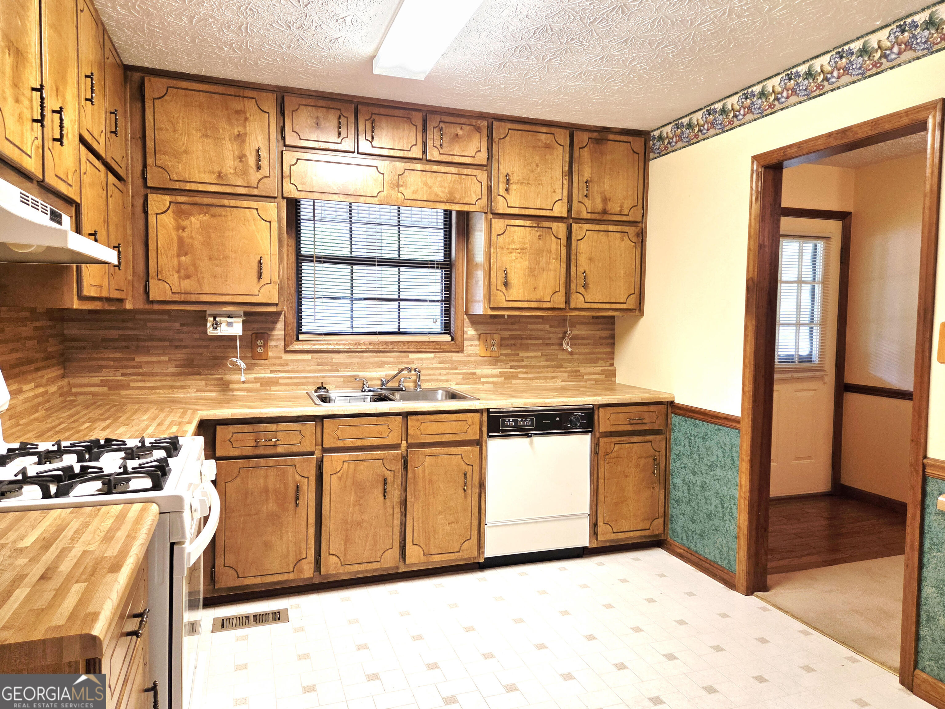 130 Stokes Drive Stockbridge GA 30281