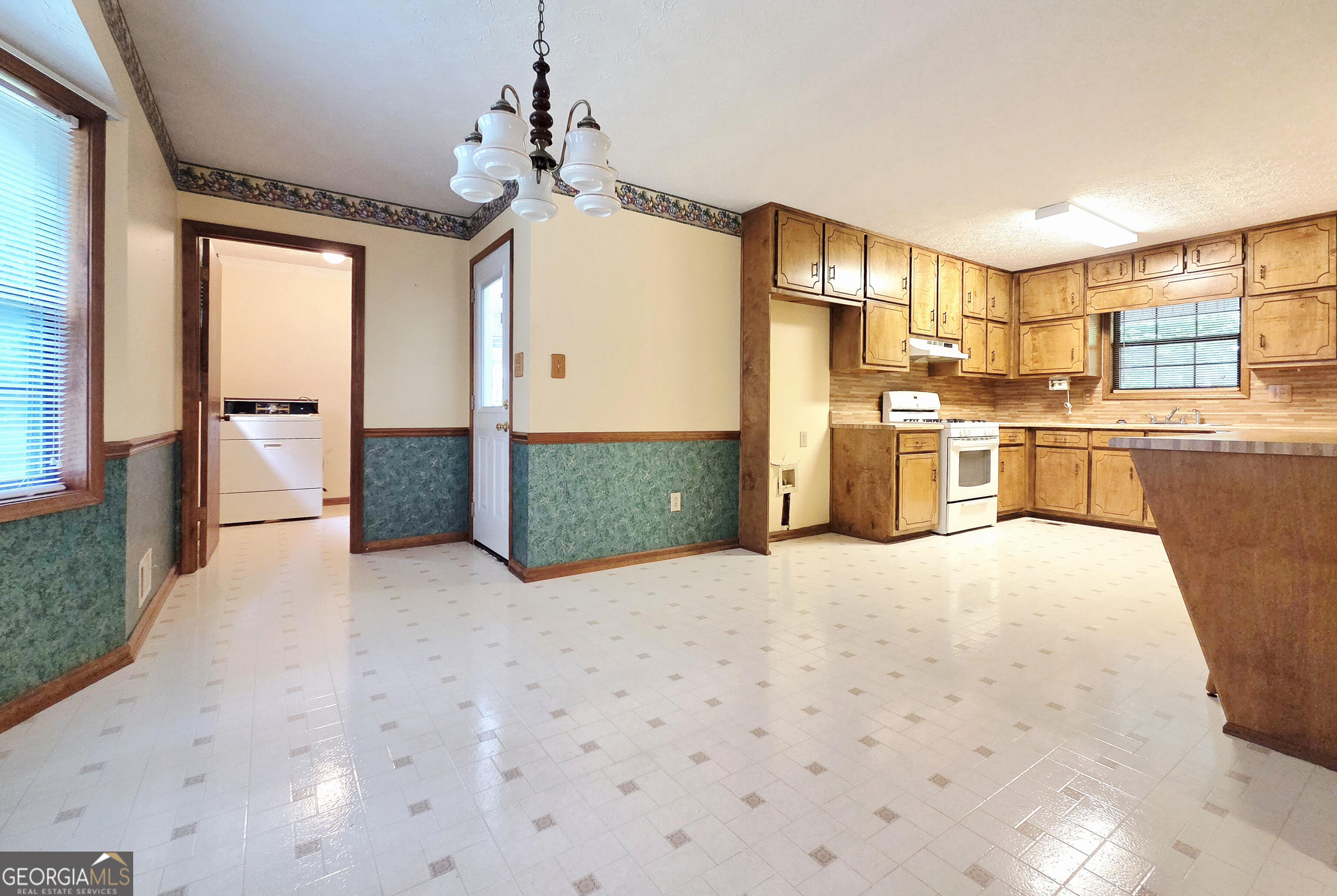 130 Stokes Drive Stockbridge GA 30281