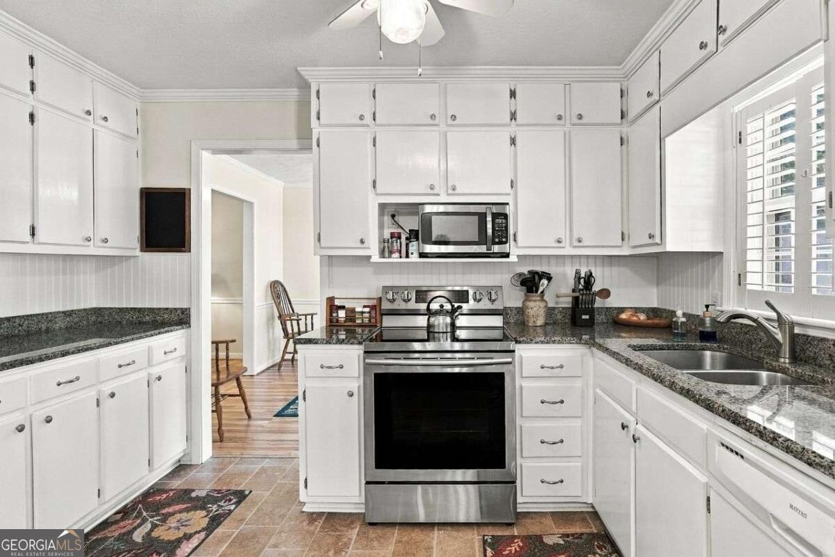 49 Lakeview Drive Villa Rica GA 30180