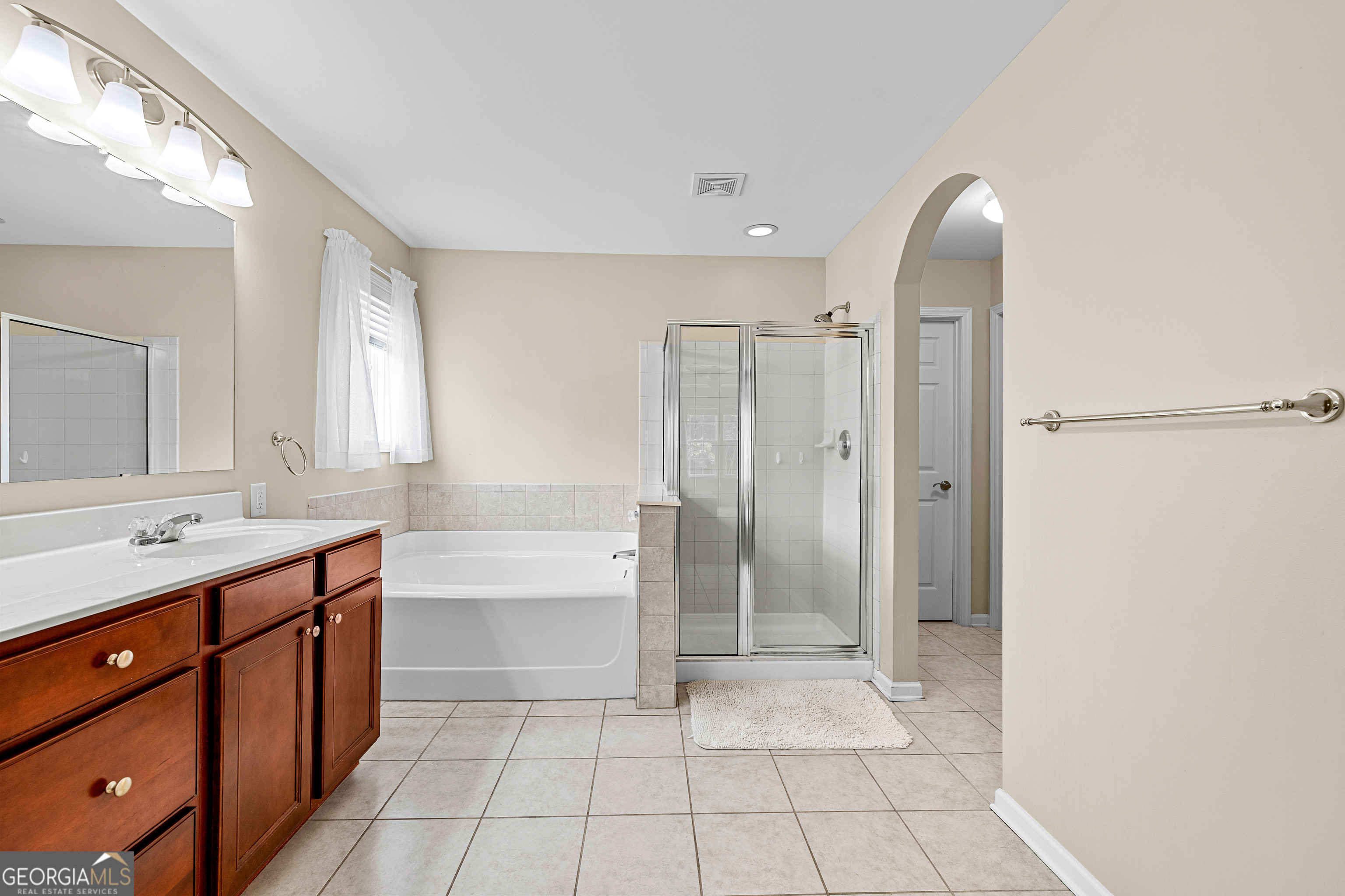 10 Stonebridge Pass Newnan GA 30265