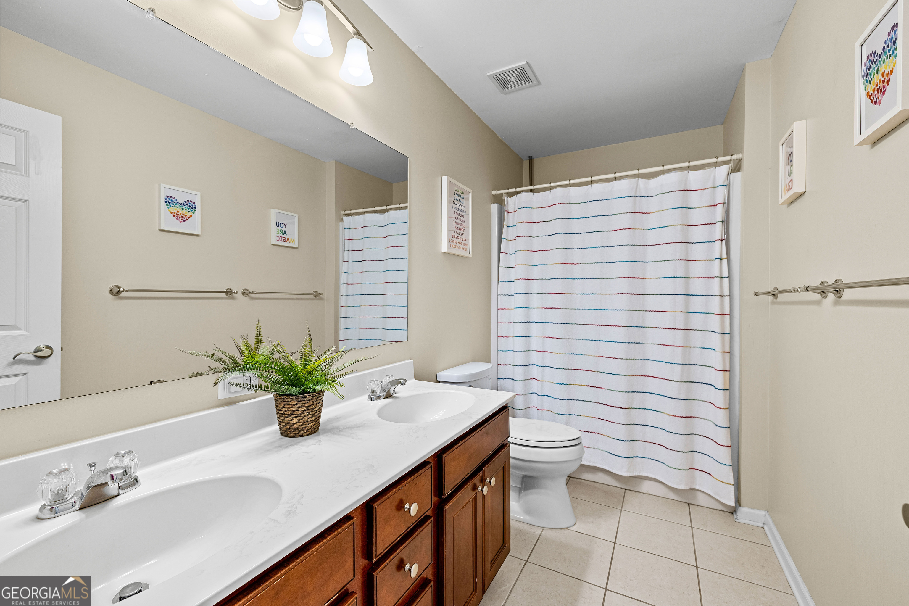 10 Stonebridge Pass Newnan GA 30265