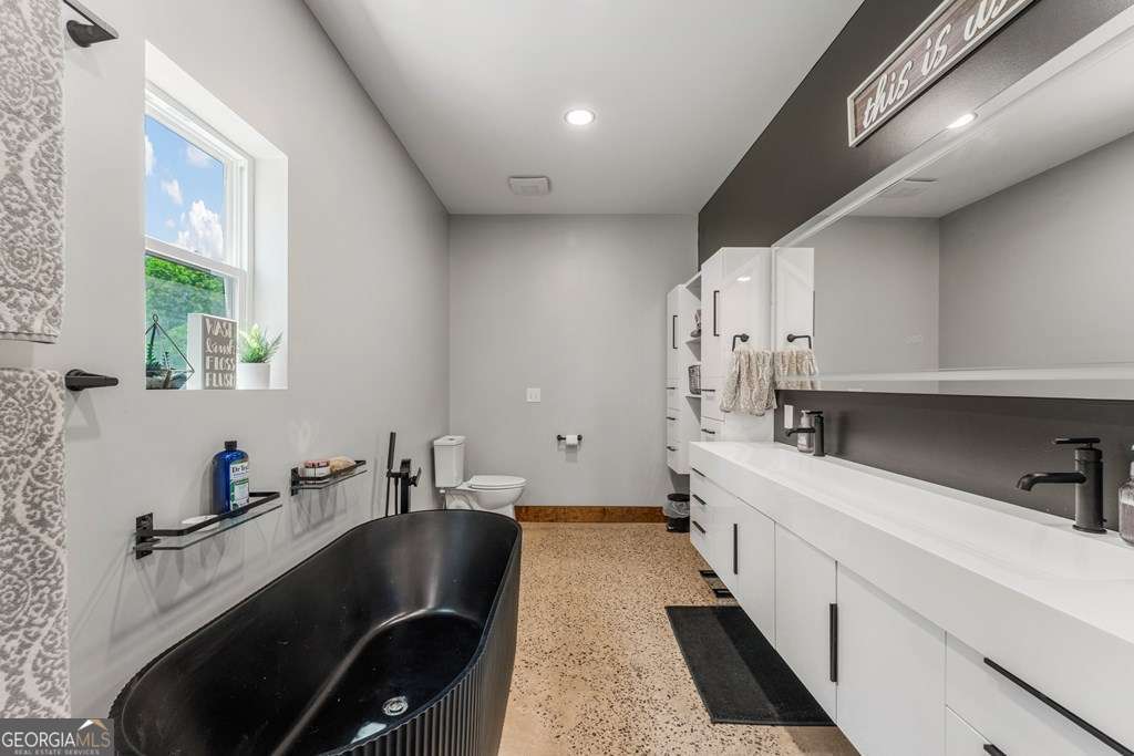 795 Hunter Road Cataula GA 31804