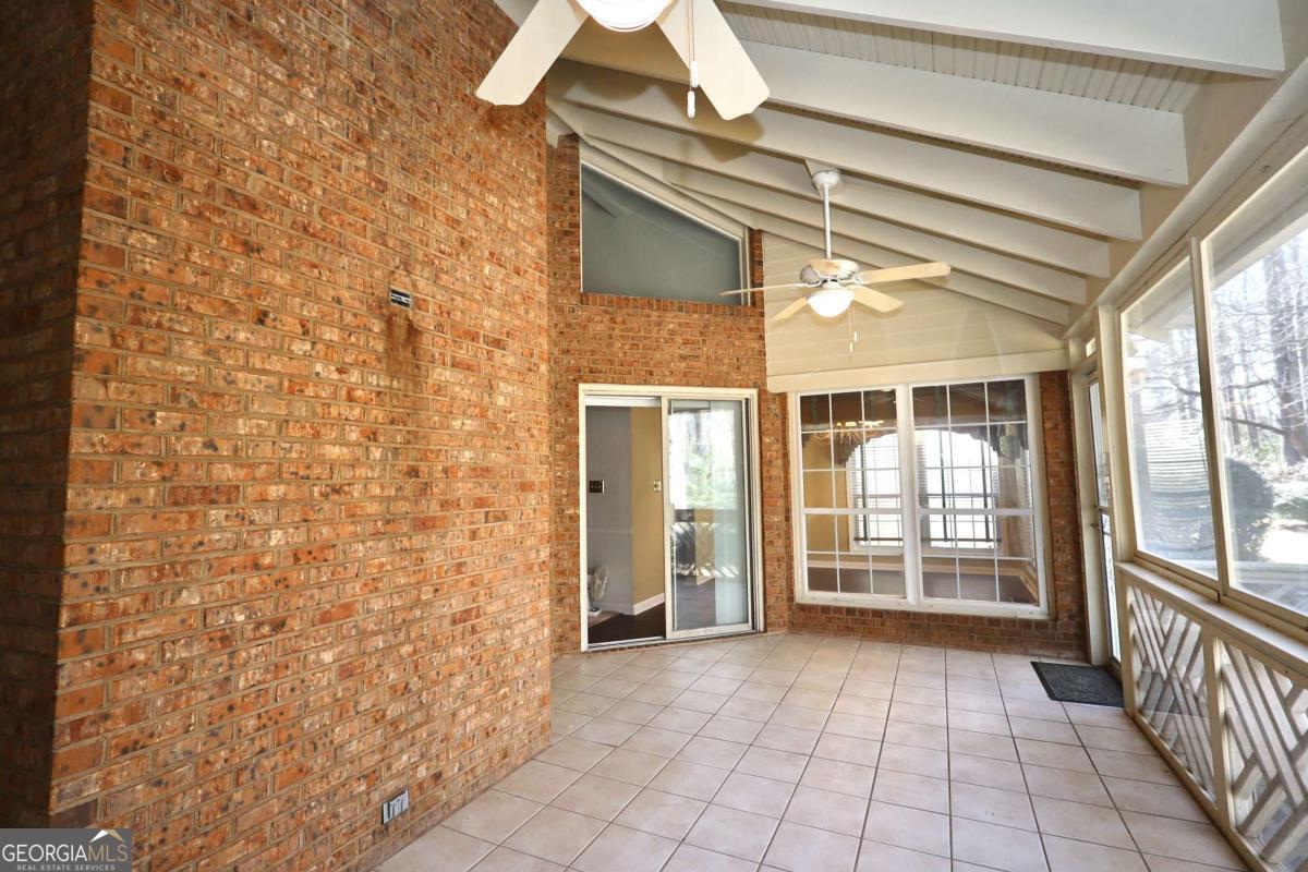 150 Stratford Way Fayetteville GA 30214