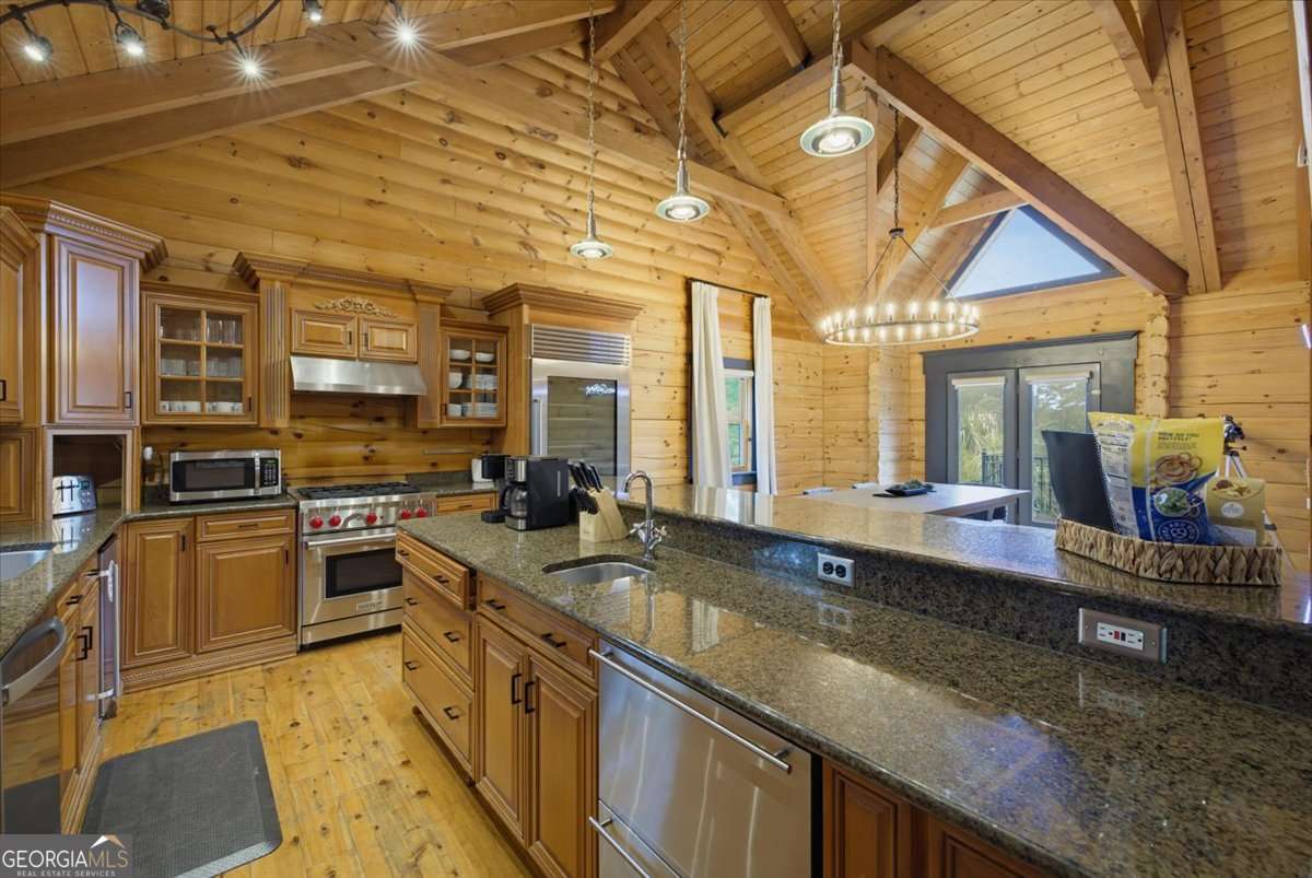 4095 E Highway 166 Carrollton GA 30116