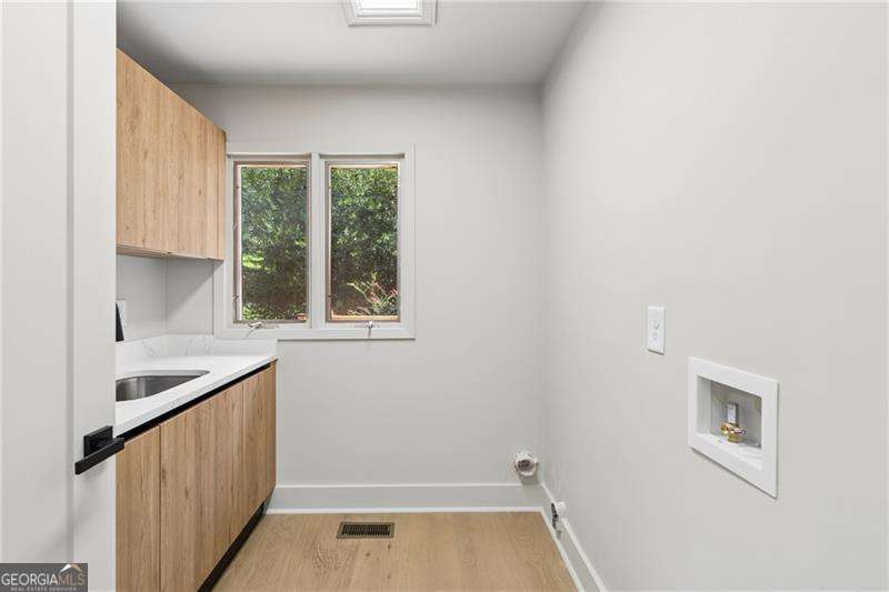 5435 High Point Road Sandy Springs GA 30342