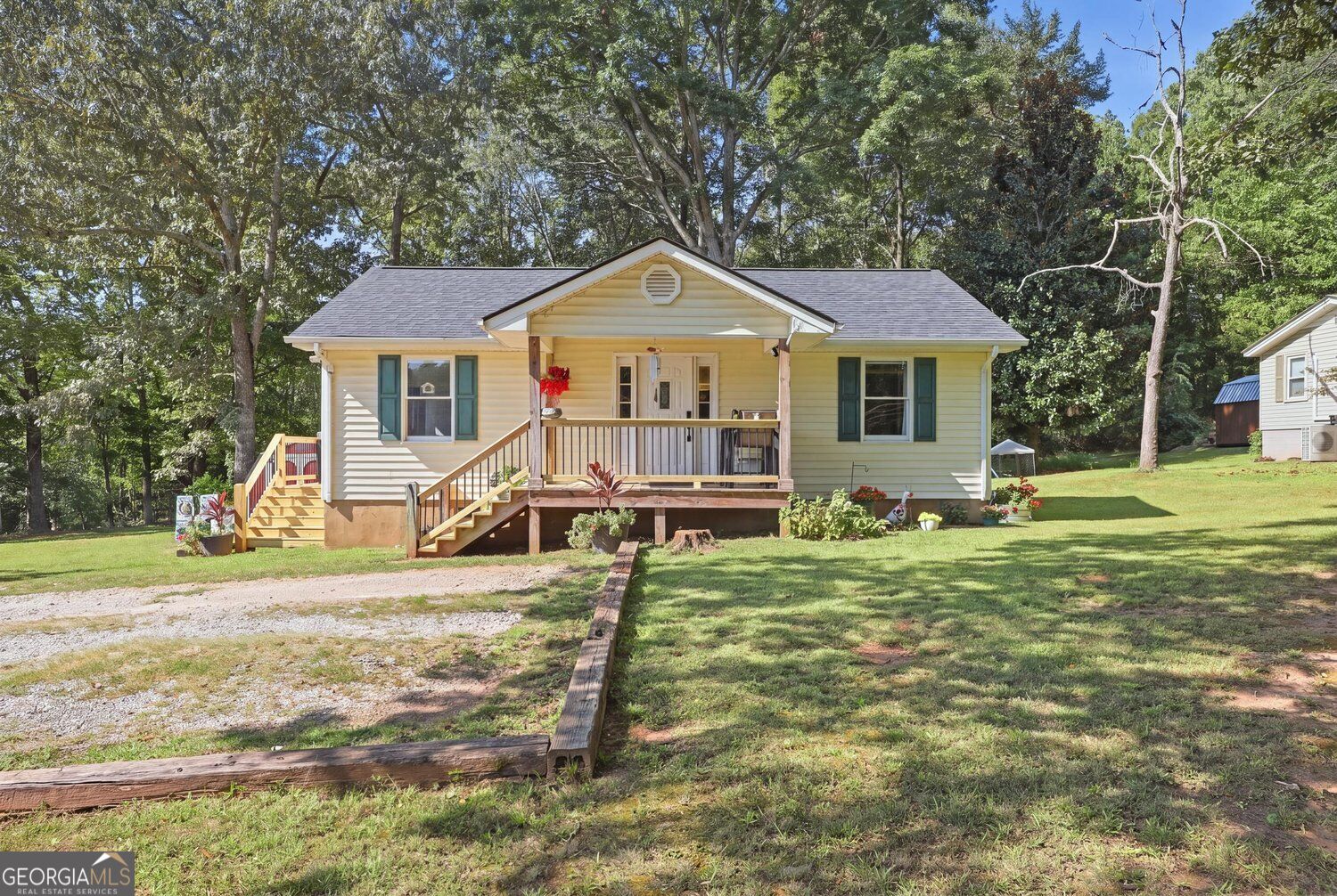 1778 State Highway 17 Clarkesville GA 30523