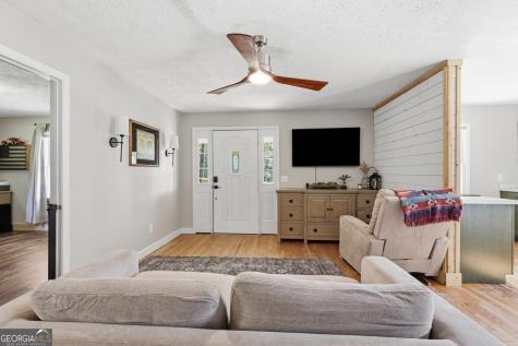 1778 State Highway 17 Clarkesville GA 30523