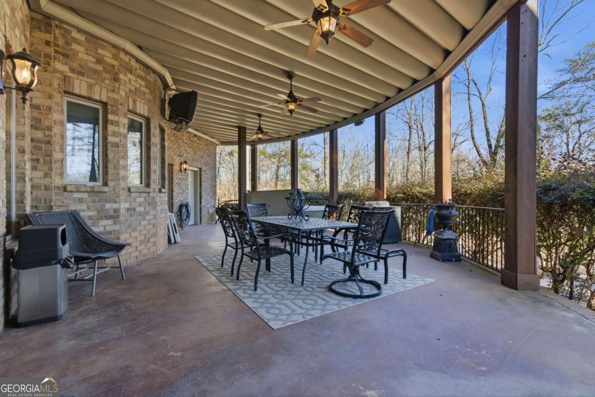 6427 Point Twenty Two Gainesville GA 30506