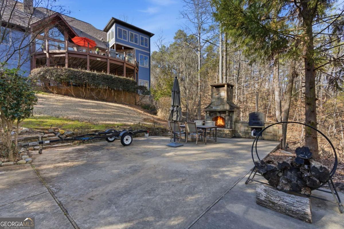 6427 Point Twenty Two Gainesville GA 30506