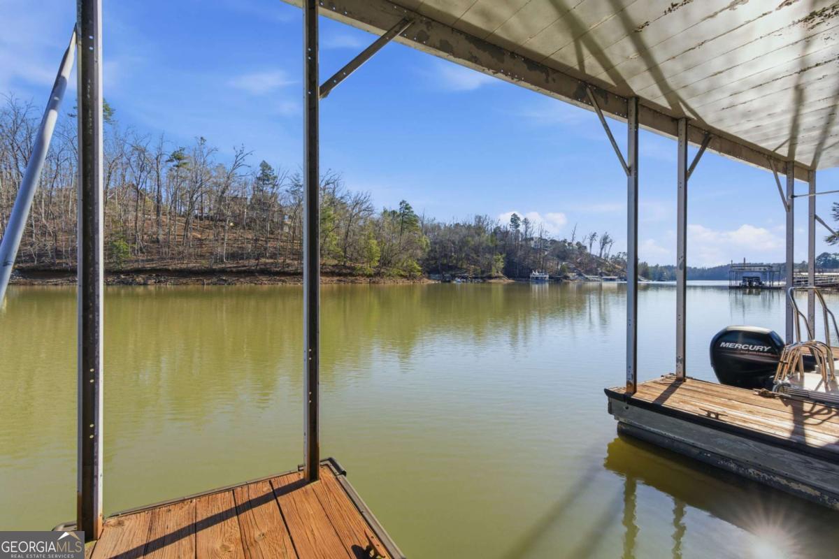 6427 Point Twenty Two Gainesville GA 30506