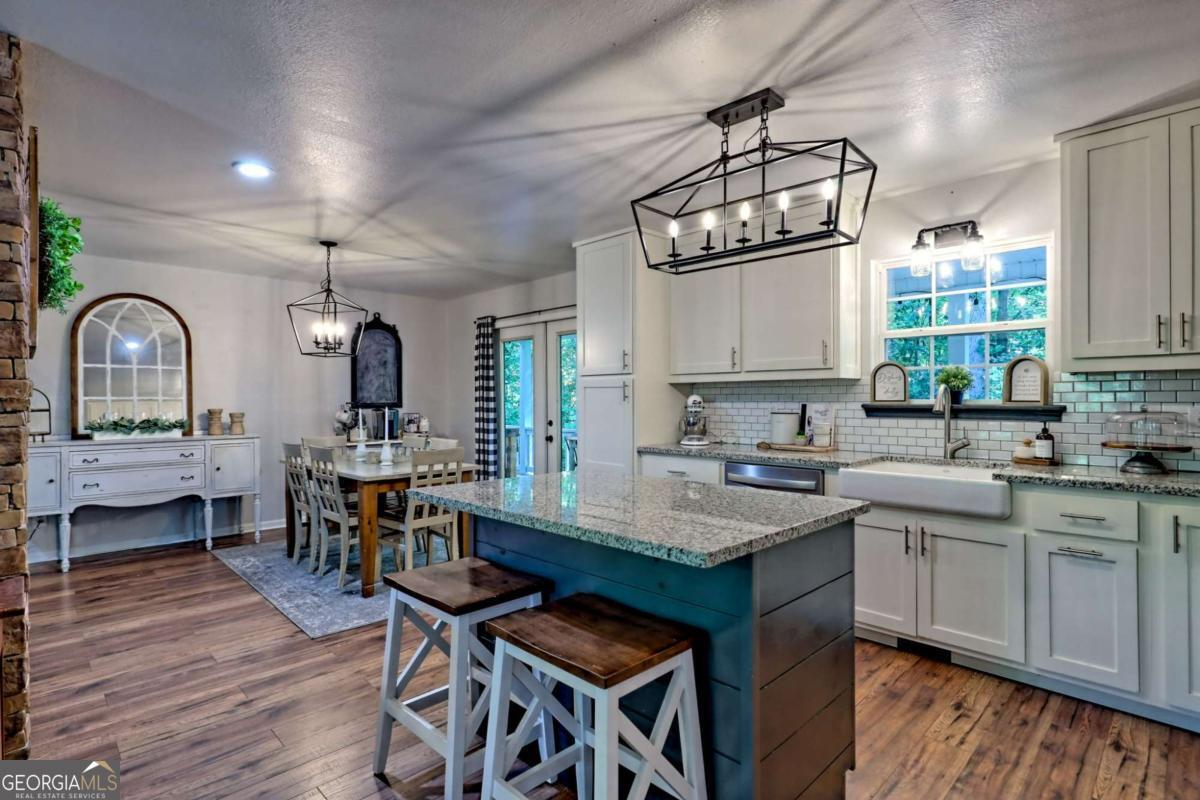 5221 Pine Crest Road Young Harris GA 30582