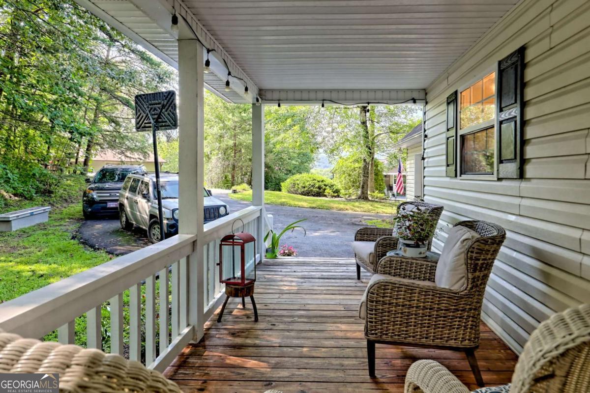 5221 Pine Crest Road Young Harris GA 30582