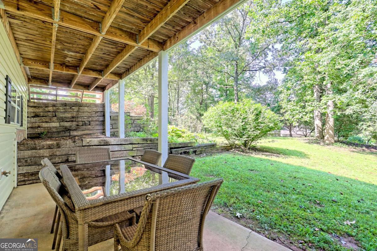 5221 Pine Crest Road Young Harris GA 30582