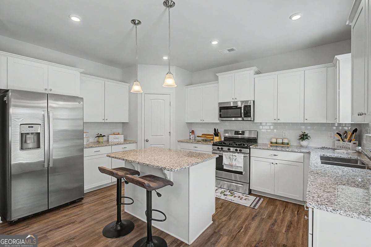 166 Graham Circle Adairsville GA 30103