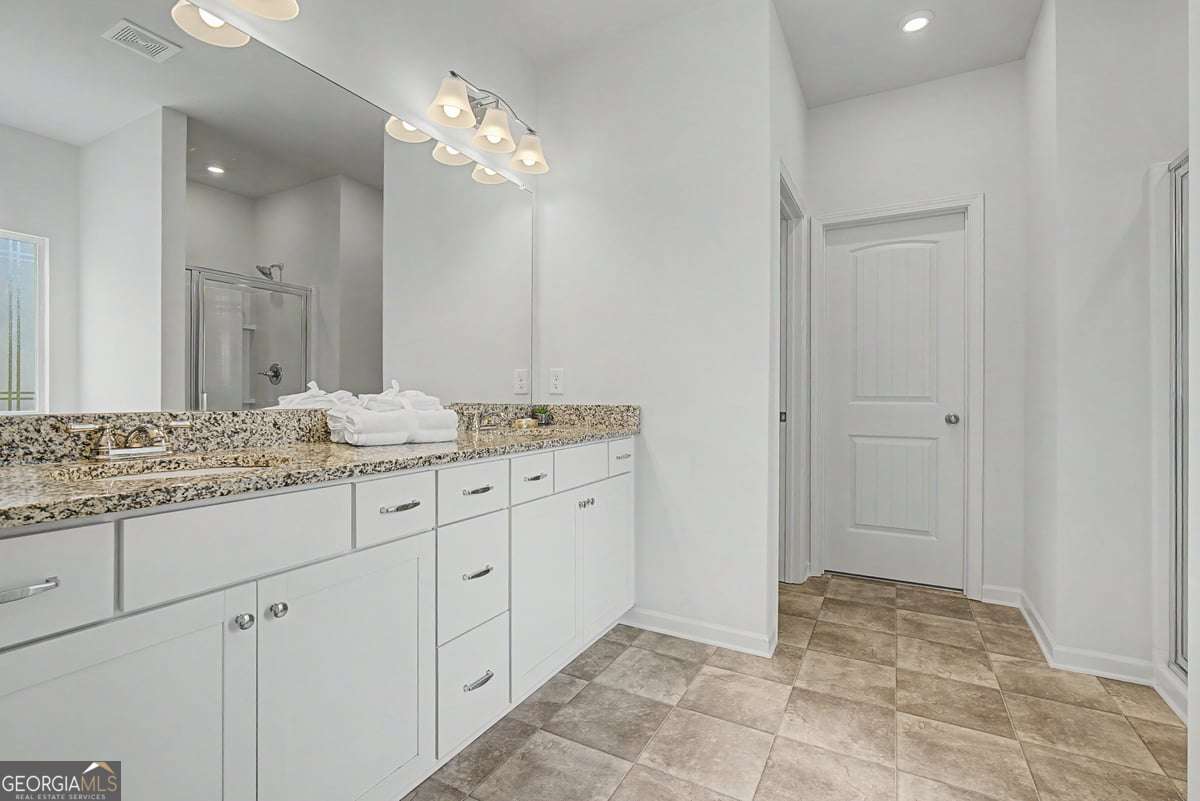 166 Graham Circle Adairsville GA 30103