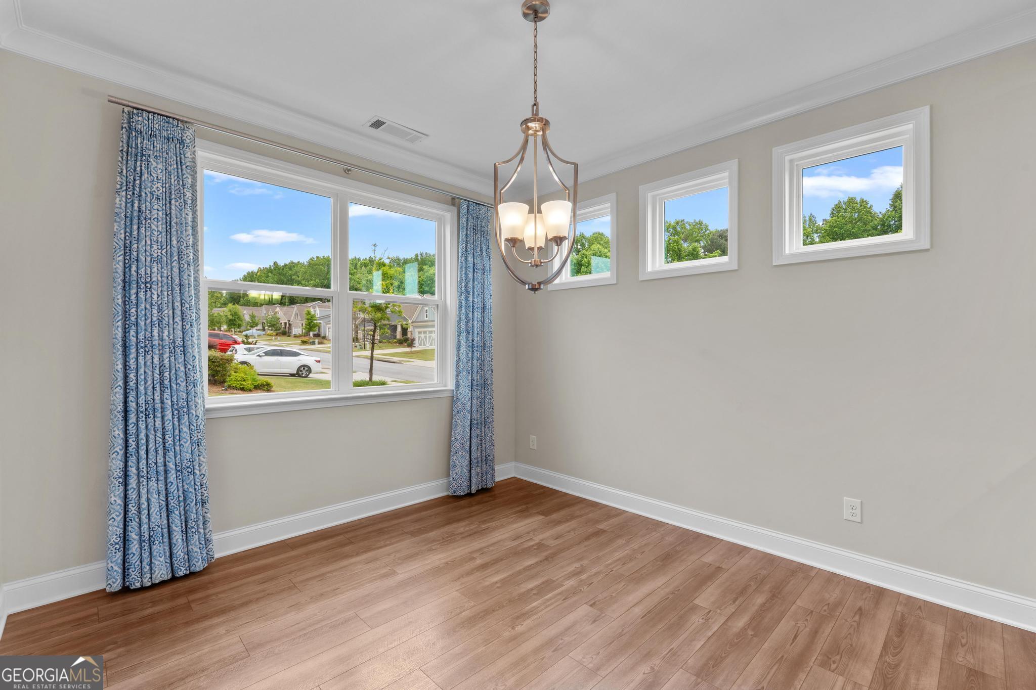 5202 Noble Oak Cove Gainesville GA 30504