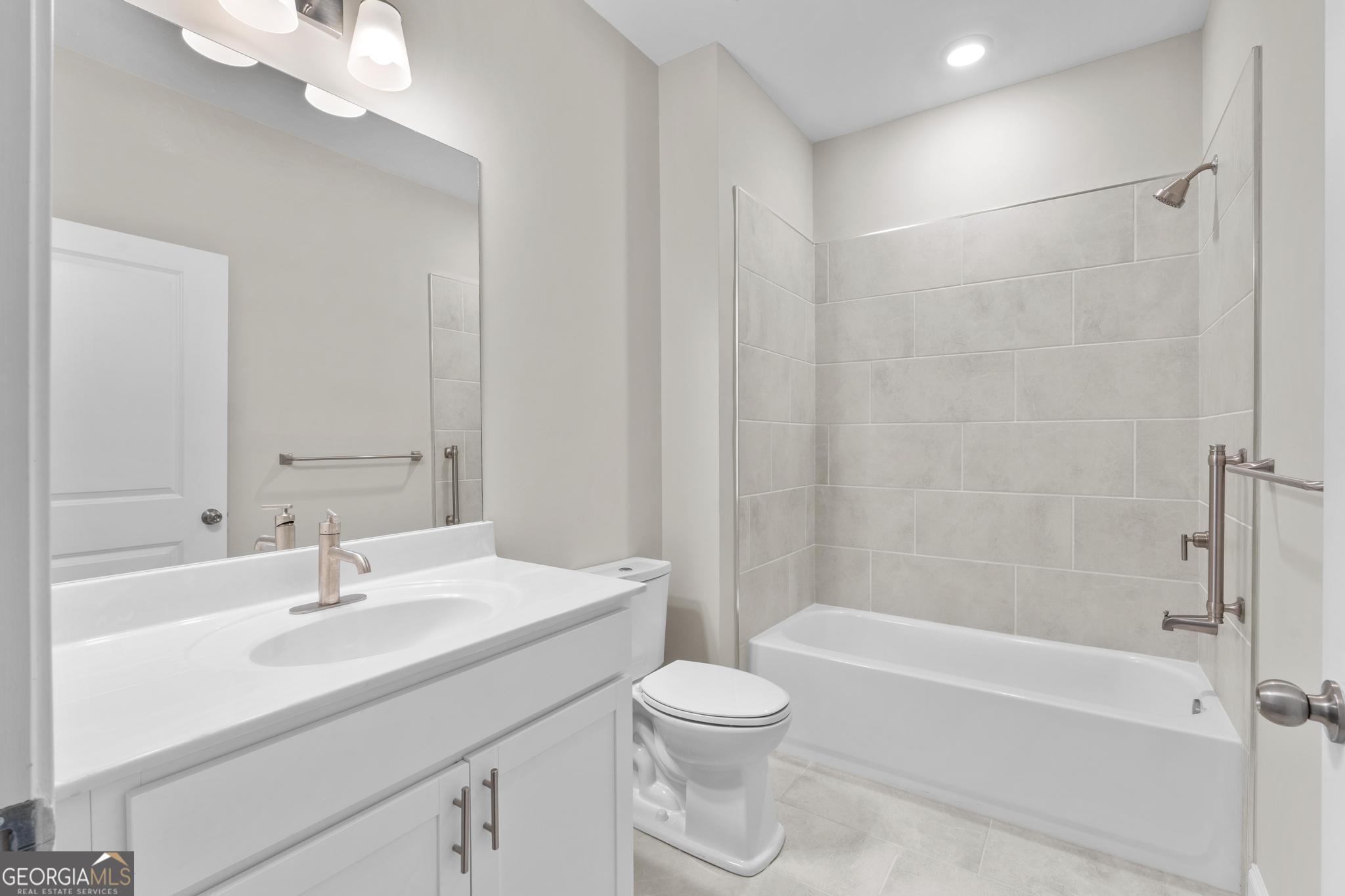 5202 Noble Oak Cove Gainesville GA 30504