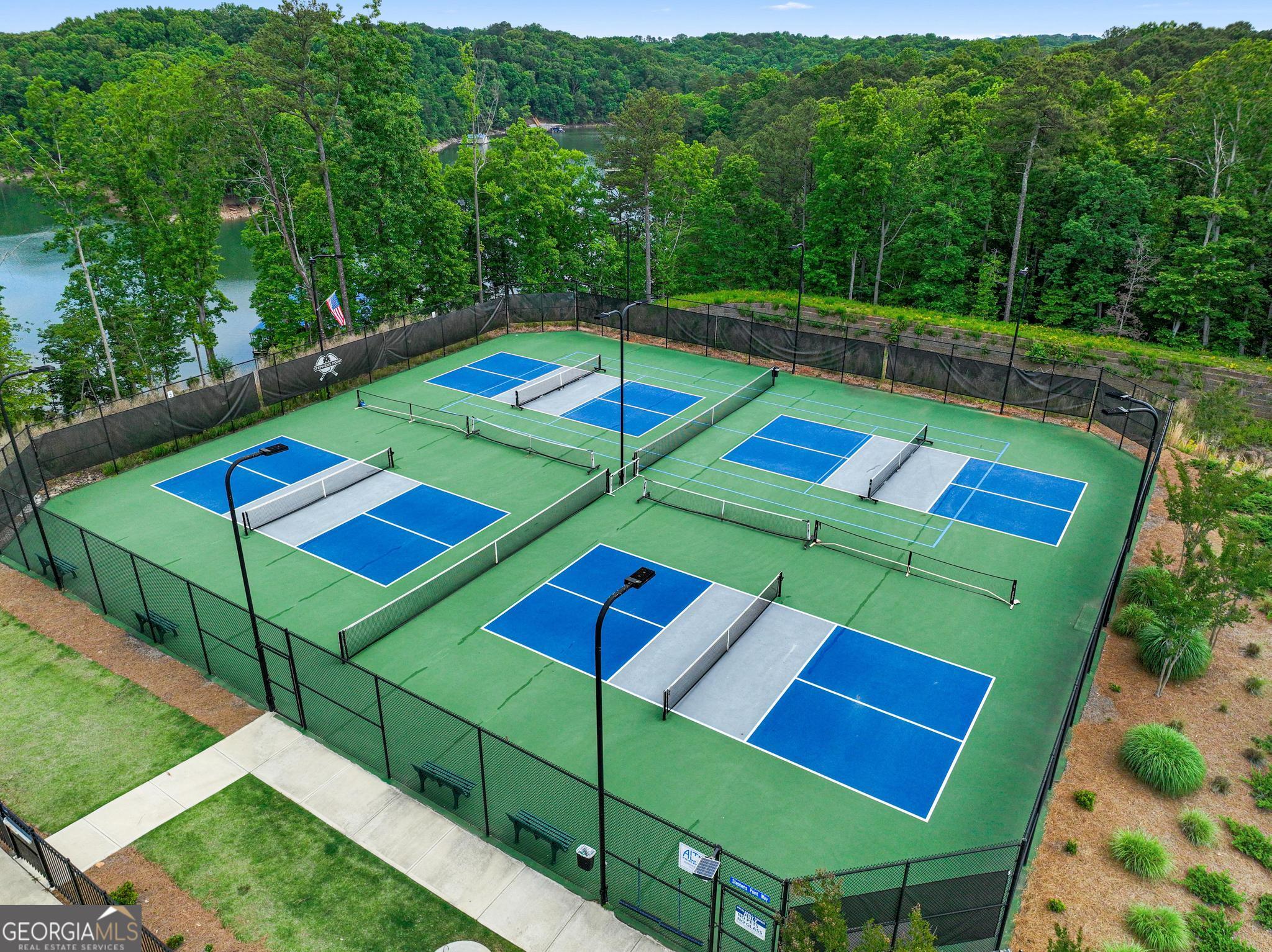 5202 Noble Oak Cove Gainesville GA 30504