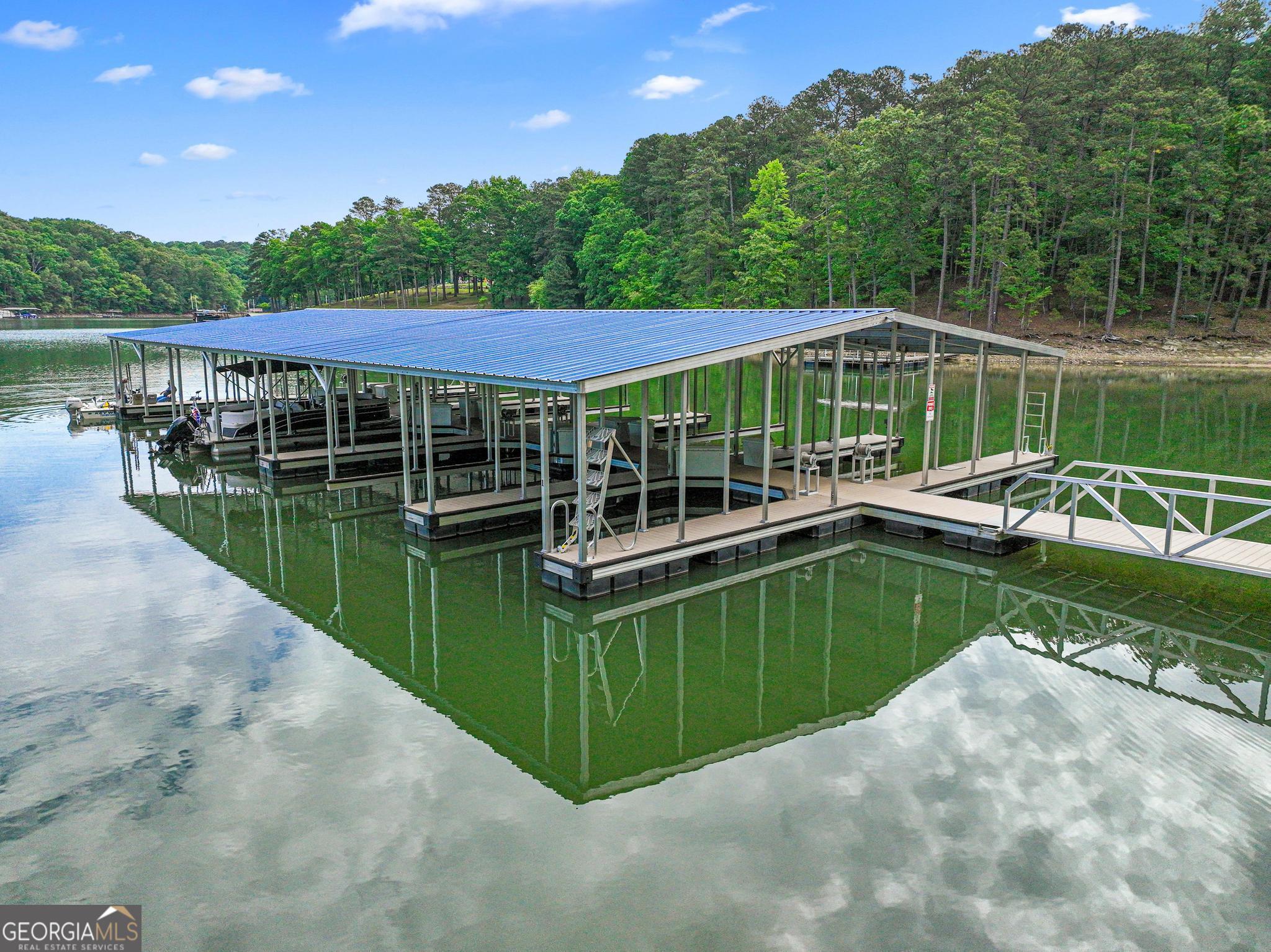5202 Noble Oak Cove Gainesville GA 30504