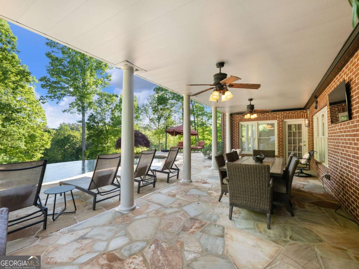 1991 Regalview Landing Dacula GA 30019