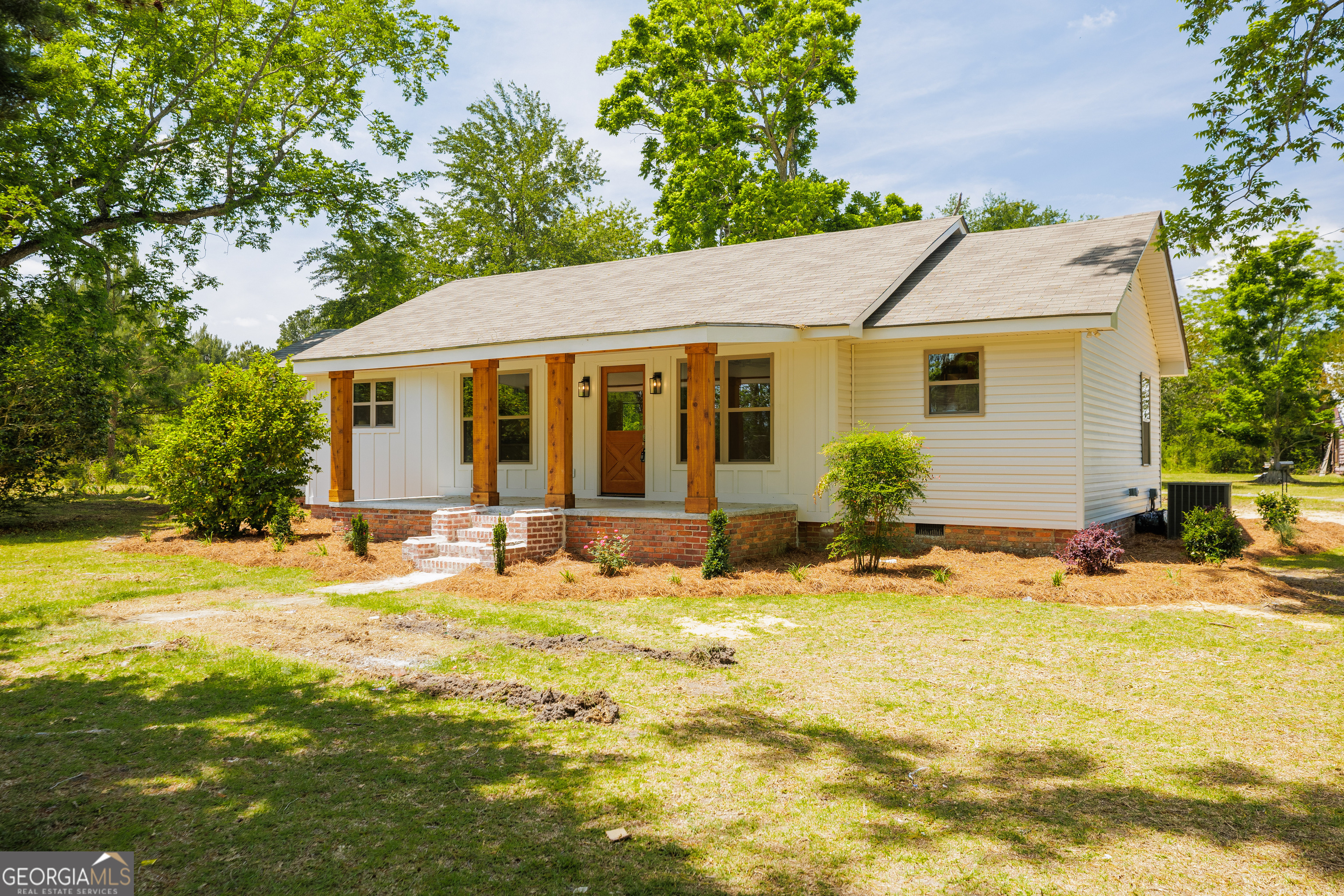 6641 Shiloh Road Hahira GA 31632