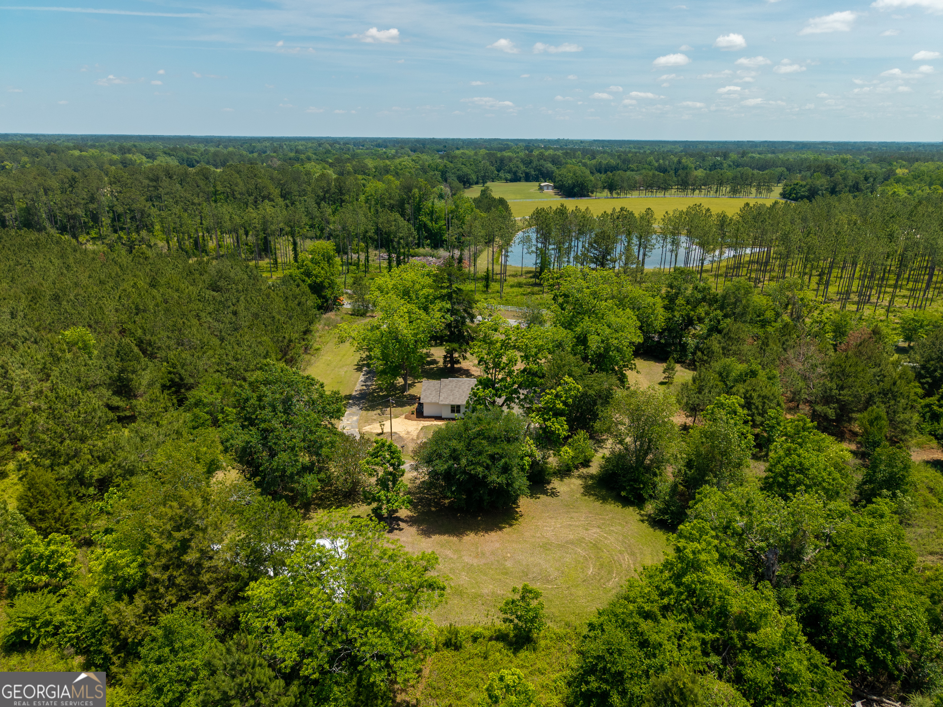6641 Shiloh Road Hahira GA 31632