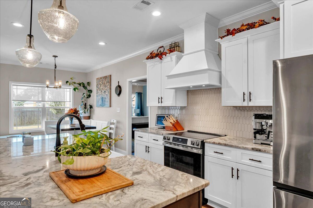105 Rolling Meadow Way Kathleen GA 31047
