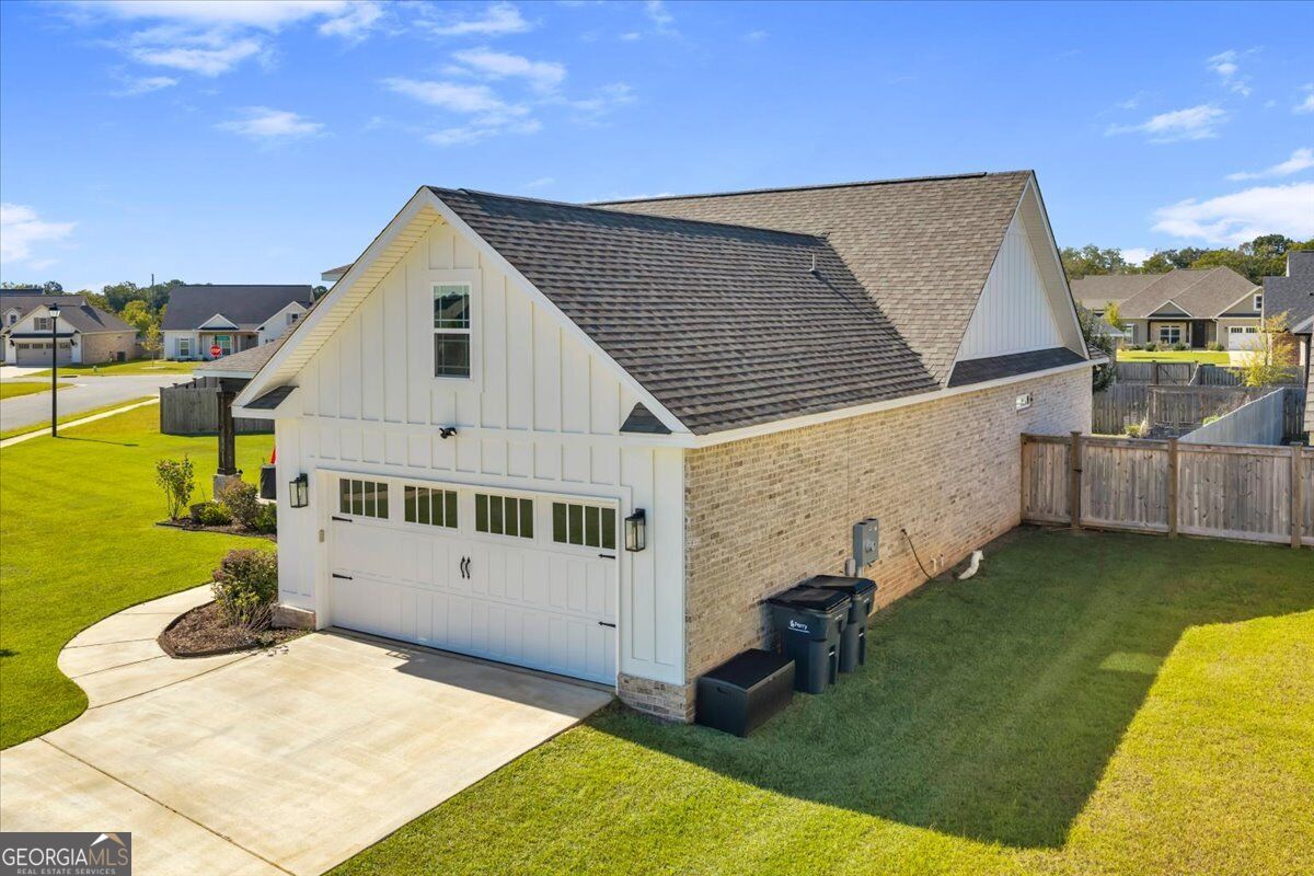 105 Rolling Meadow Way Kathleen GA 31047
