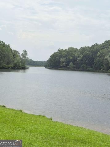 227 Canyon Pass Cleveland GA 30528