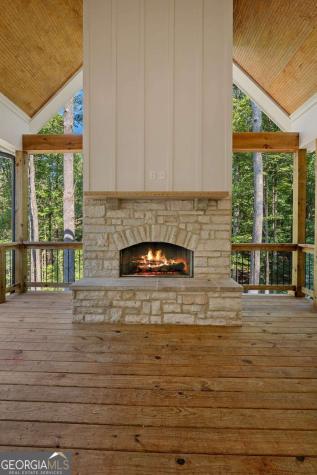25 Riverhouse Drive Dahlonega GA 30533